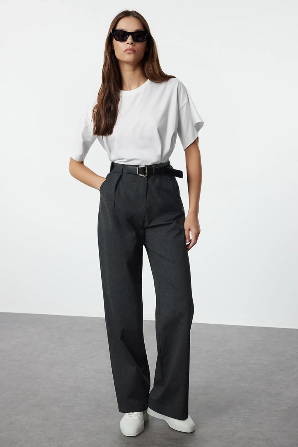 TRENDYOLMILLA Antrasit Kemerli Straigt/Duz Kesim Dokuma Kumas Pantolon TWOAW25PL00046  фото 11