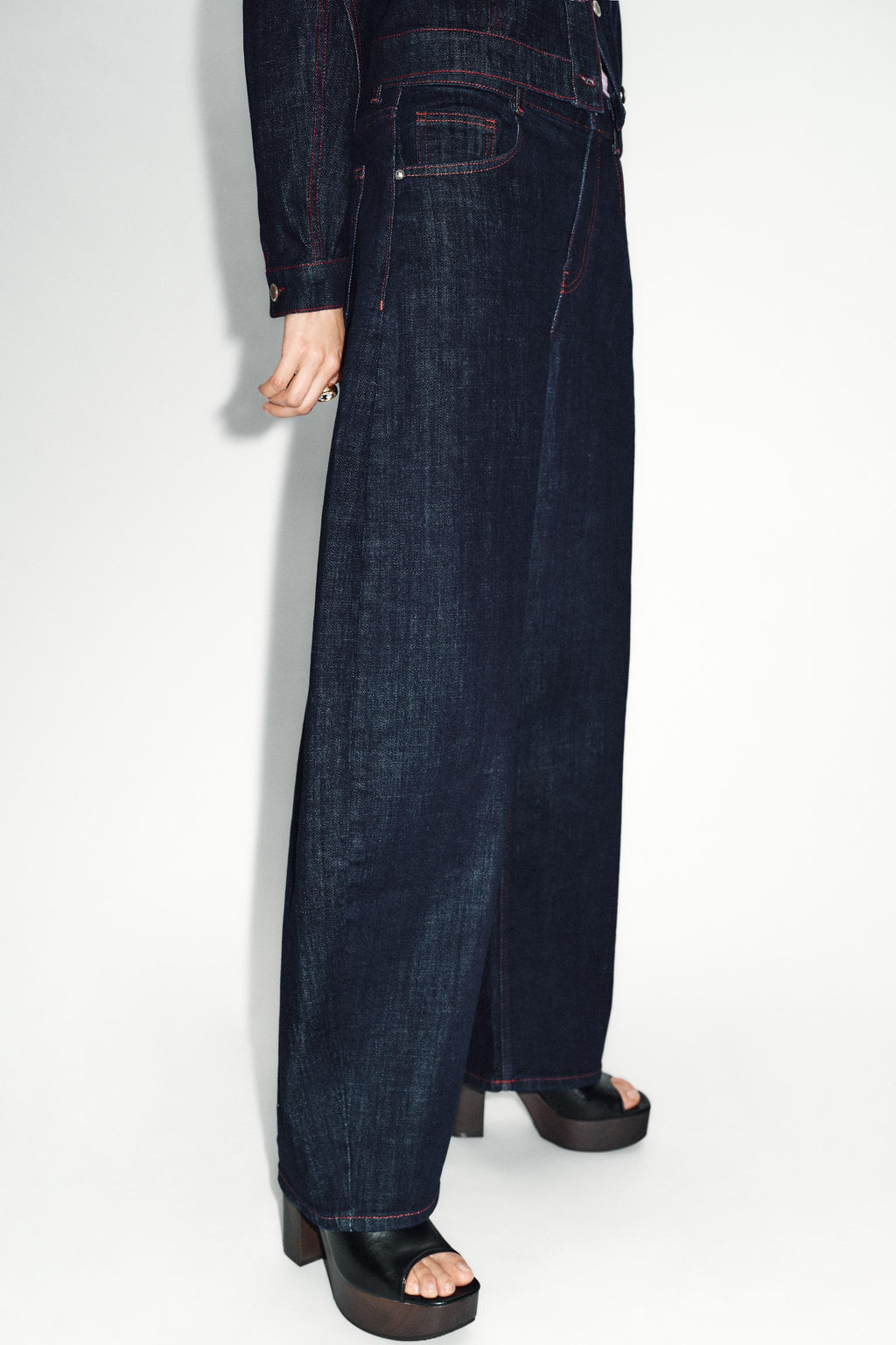 Z1975 HIGH-WAIST BARREL JEANS - Zara фото 3