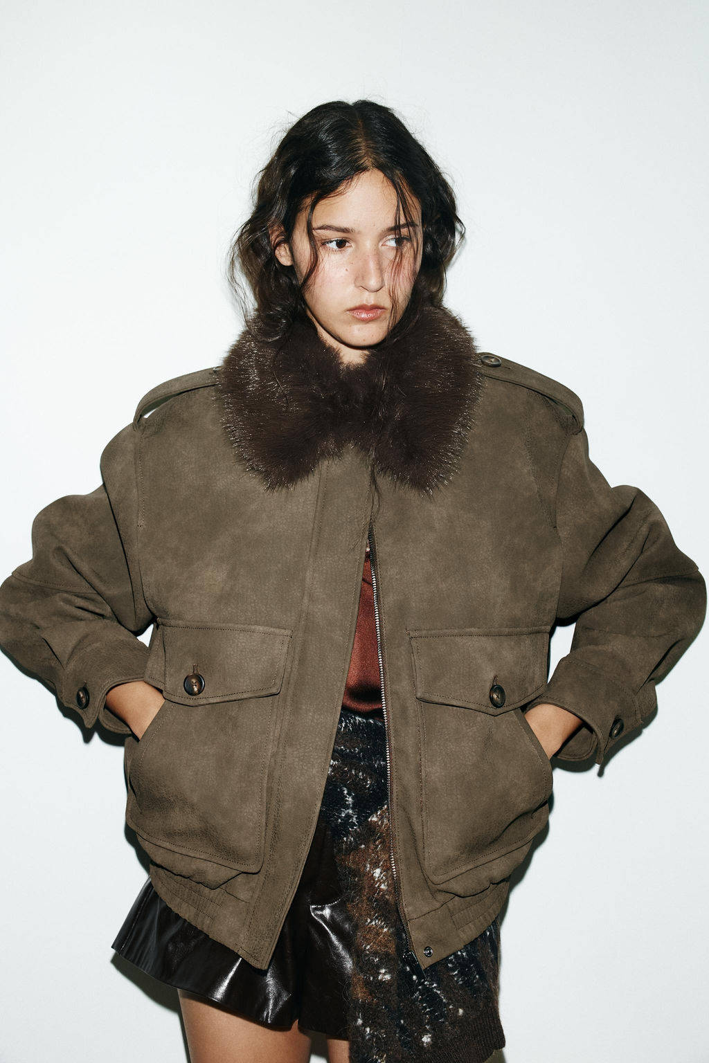 REMOVABLE COLLAR FAUX SUEDE JACKET - Zara фото 3