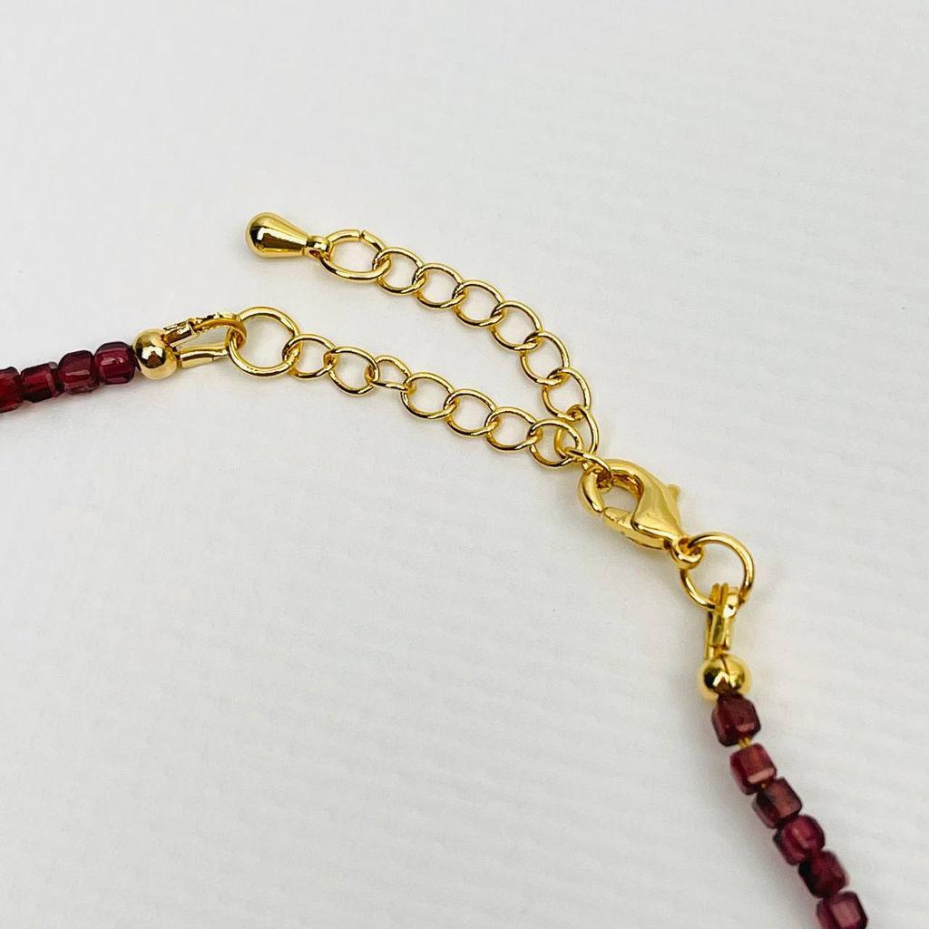 Колье из Граната и Шпинели со вставкой "Сердце"