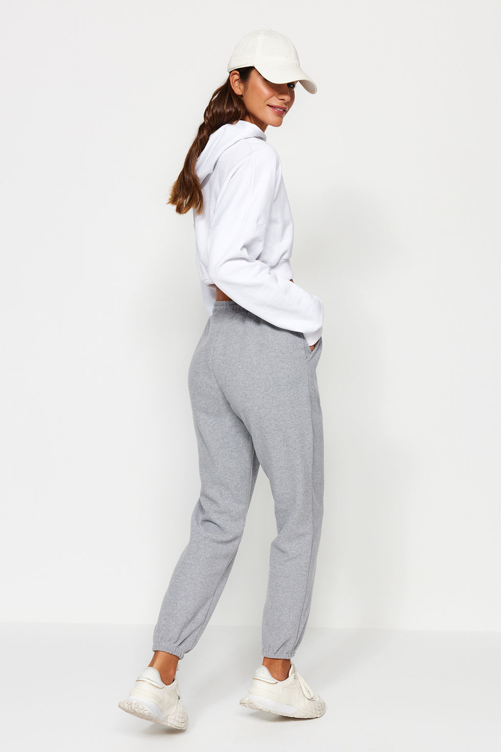 Gri Selanik Rahat Kal?p Cepli Orme Spor Esofman Alt? TWOAW21EA0168