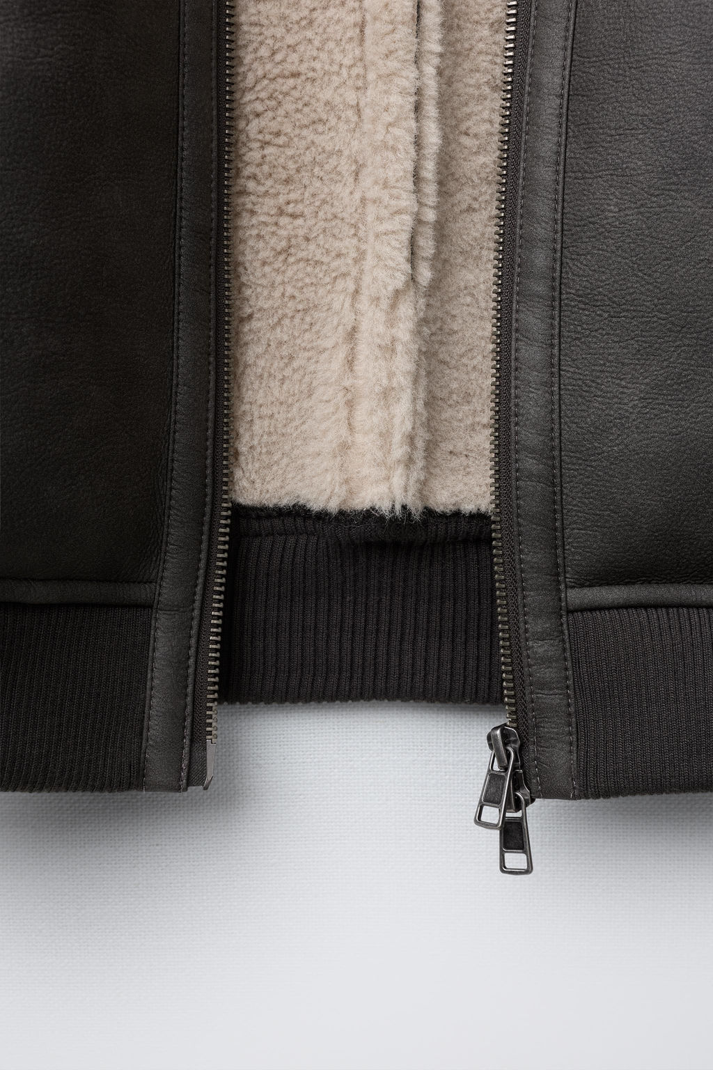 DOUBLE-FACED BOMBER JACKET - Zara фото 7