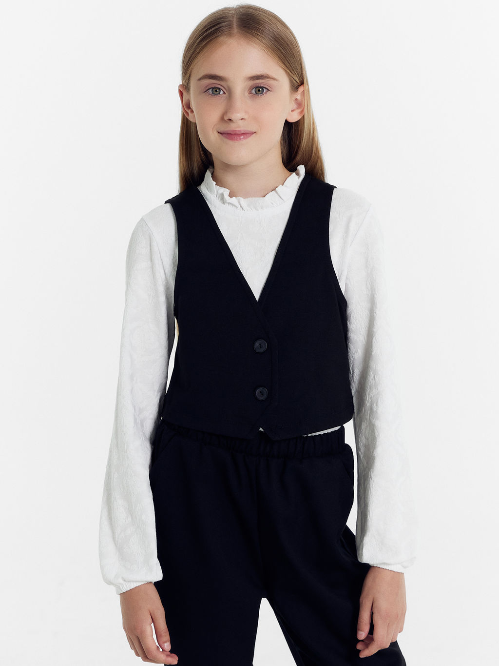 Укороченный жилет для девочек в черном цвете - Mark formelle фото 2