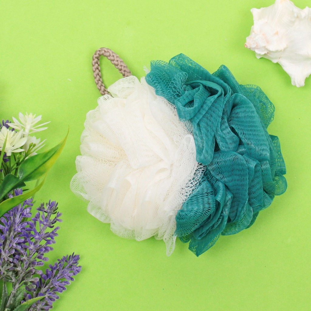 Цена за 4 шт. Мочалка для тела "Premium - NATARIO", цвет белый / бирюзовый, 19*12см, 50гр (зип пакет и наклейка Ultramarine)