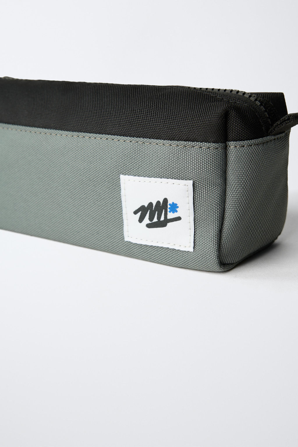 BASIC PENCIL CASE - Zara фото 2