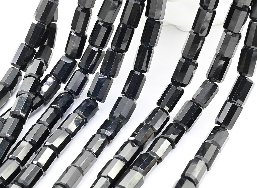 Бусины из агата черного цилиндр с огранкой 7*10мм, 38см, 38 бусин Радуга камня