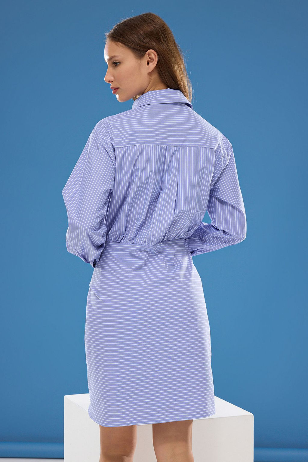 TRENDYOLMILLA Mavi Cizgili Baglama Detayl? Poplin Mini Dokuma Gomlek Elbise TWOSS25EL00220