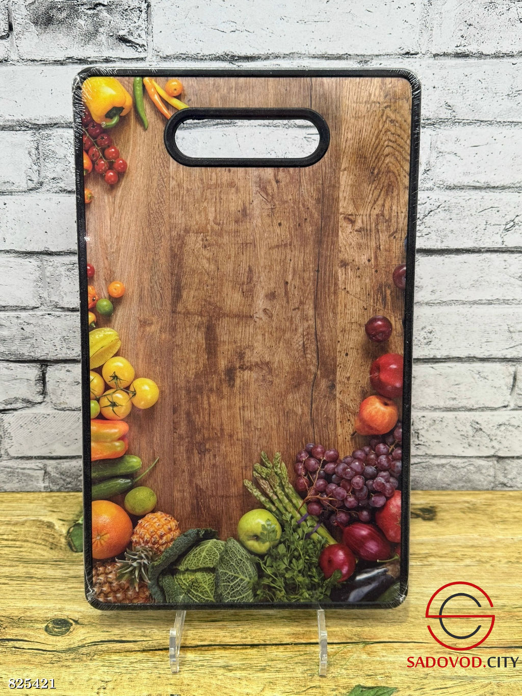 Разделочные доски 35 см и 25 см.