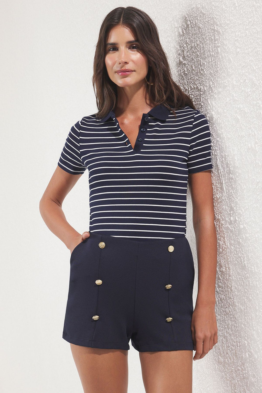 TRENDYOLMILLA Lacivert Gold Dugme Detayl? K?sa Sort & Bermuda TWOSS25SR00186  фото 2