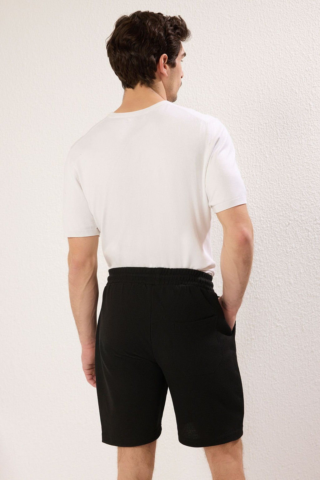 TRENDYOL MAN 2li Paket Siyah-Gri Regular/Normal Kesim Dokulu Kordonlu Sort & Bermuda TMNSS23SR00076 - Trendyolmilla фото 4