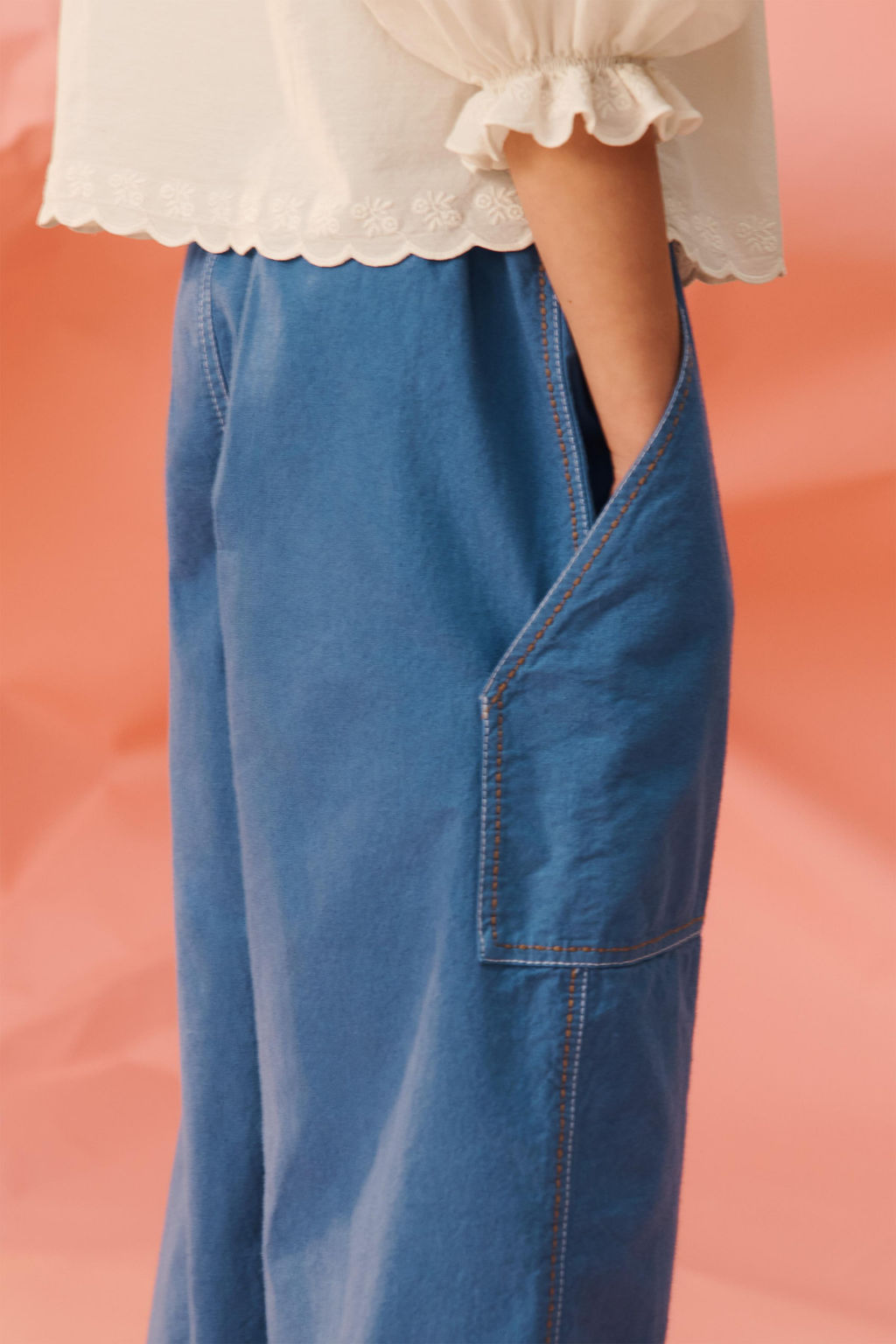 PANTAL?N BOLSILLOS PESPUNTES CONTRASTE LIMITED EDITION / Azul / ?ndigo - Zara фото 4