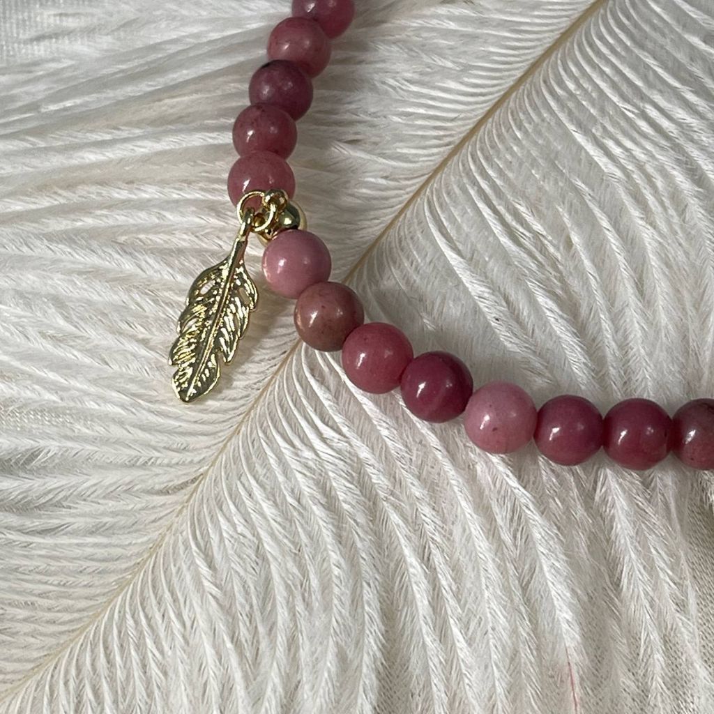 Браслет с подвеской из Родонита