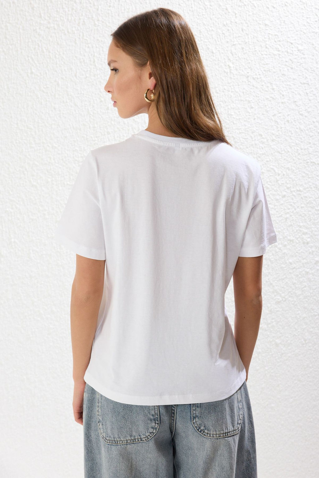 TRENDYOLMILLA Lacivert %100 Pamuk Cicek Nak?sl? Regular/Normal Kal?p Orme T-Shirt TWOSS25TS00042  фото 10