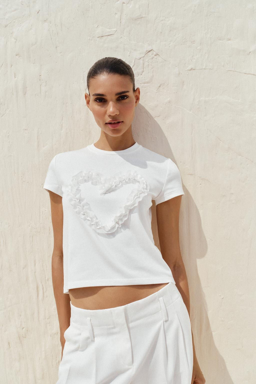 T-SHIRT WITH TEXTURED HEART - Zara фото 2