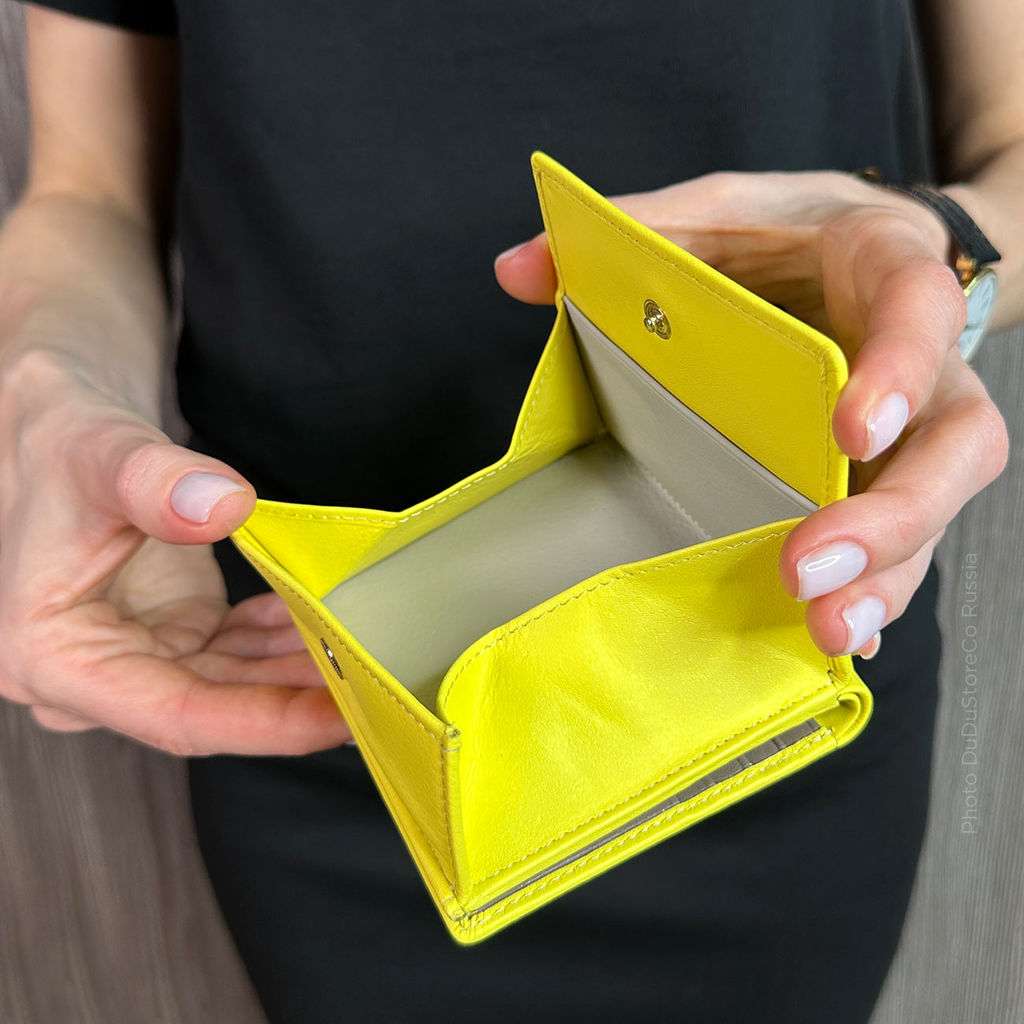 Итальянский кожаный кошелек DuDu серии Flavio | цитрусовый желтый - Dudubags фото 8