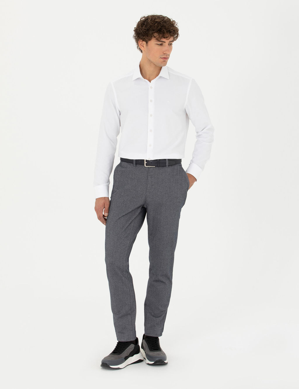 Beyaz Slim Fit Uzun Kollu G_mlek