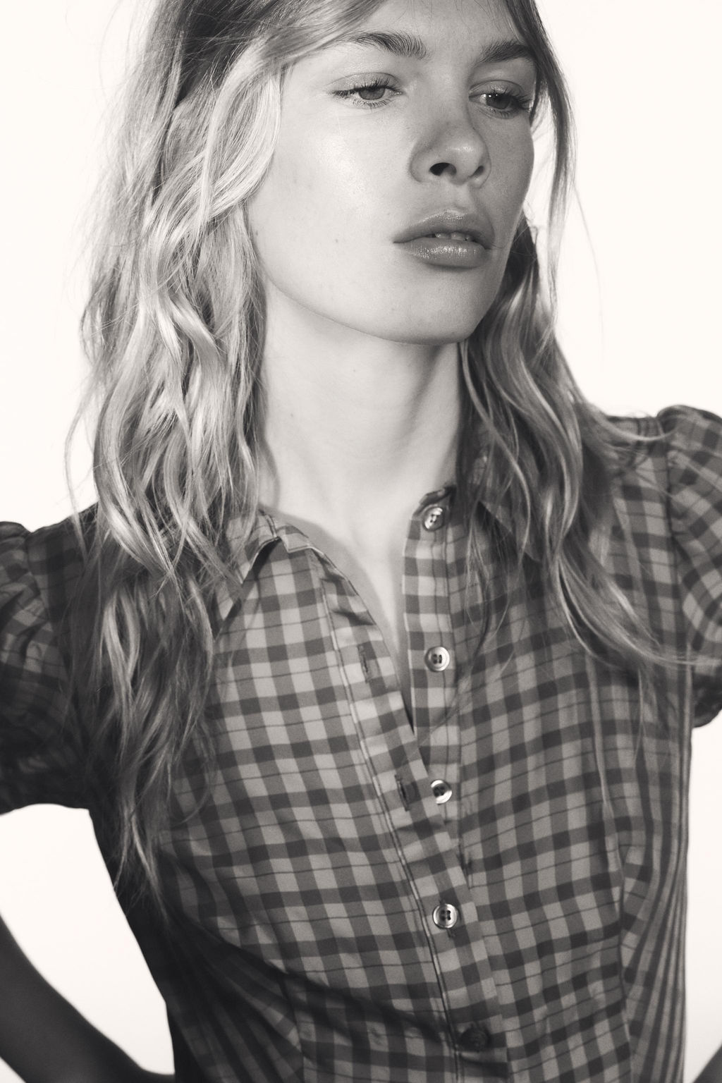 SHORT CHECK DRESS WITH RUFFLES - Zara фото 3