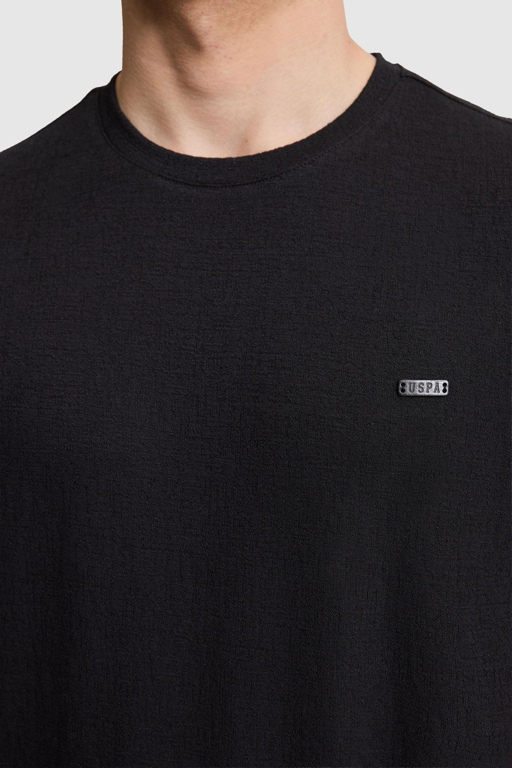 Erkek Siyah Regular Fit Bisiklet Yaka Ti__rt