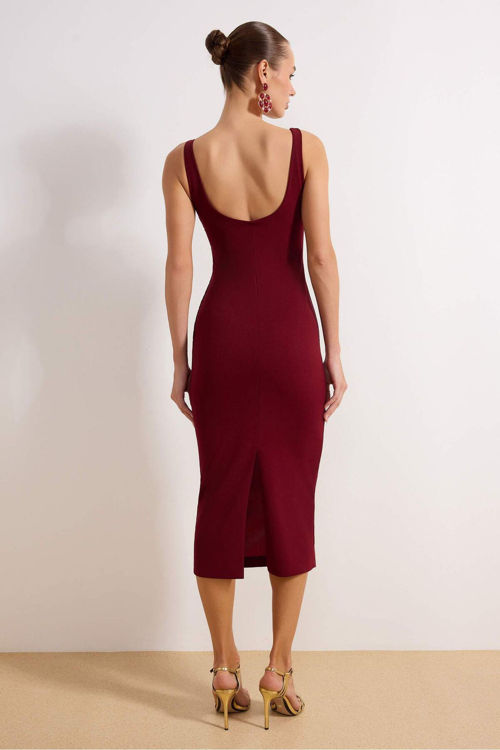 Bordo Vucuda Oturan Midi Orme Elbise TPRAW26EL00161