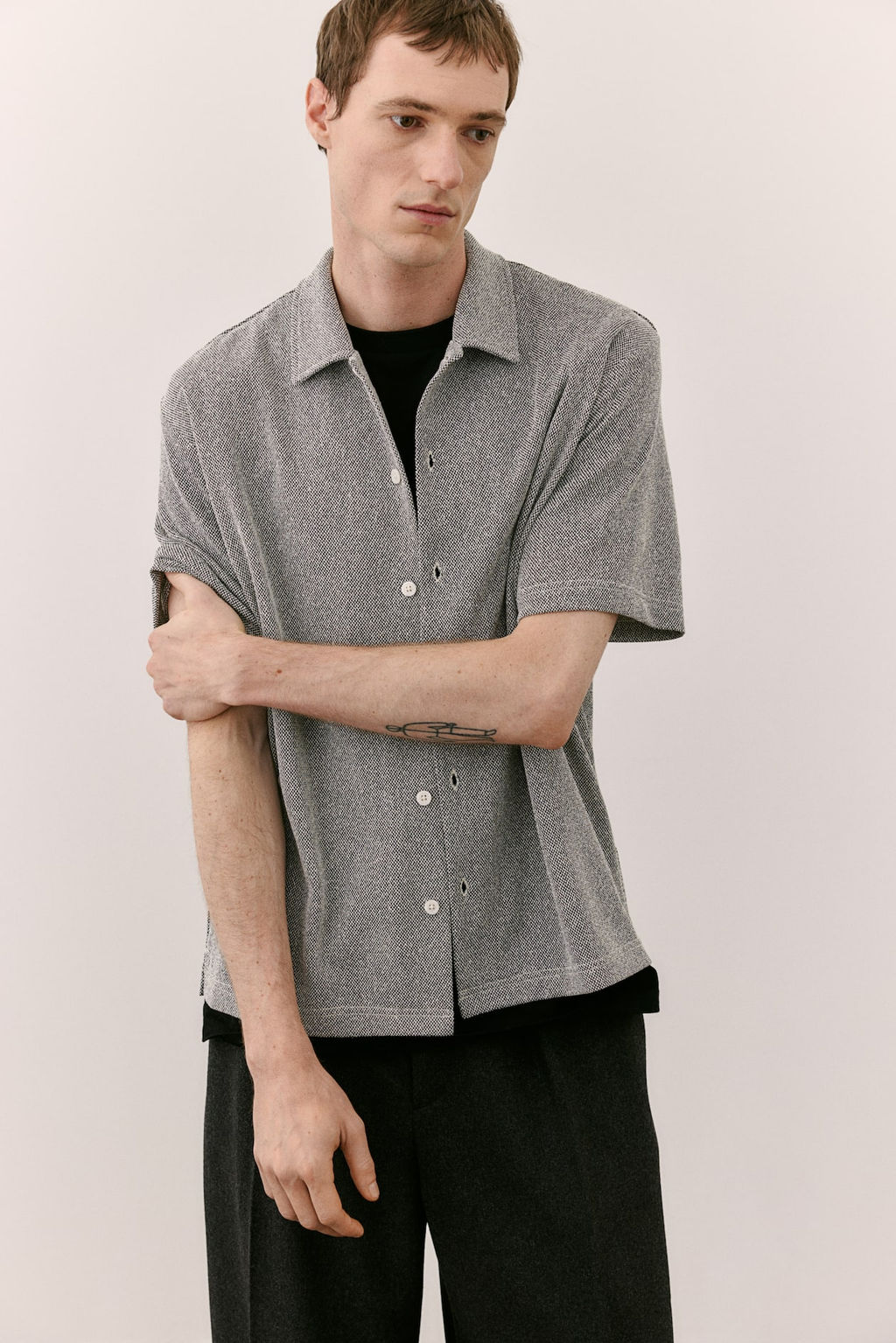 Camisa de manga corta en pique Regular Fit - H&m фото 3