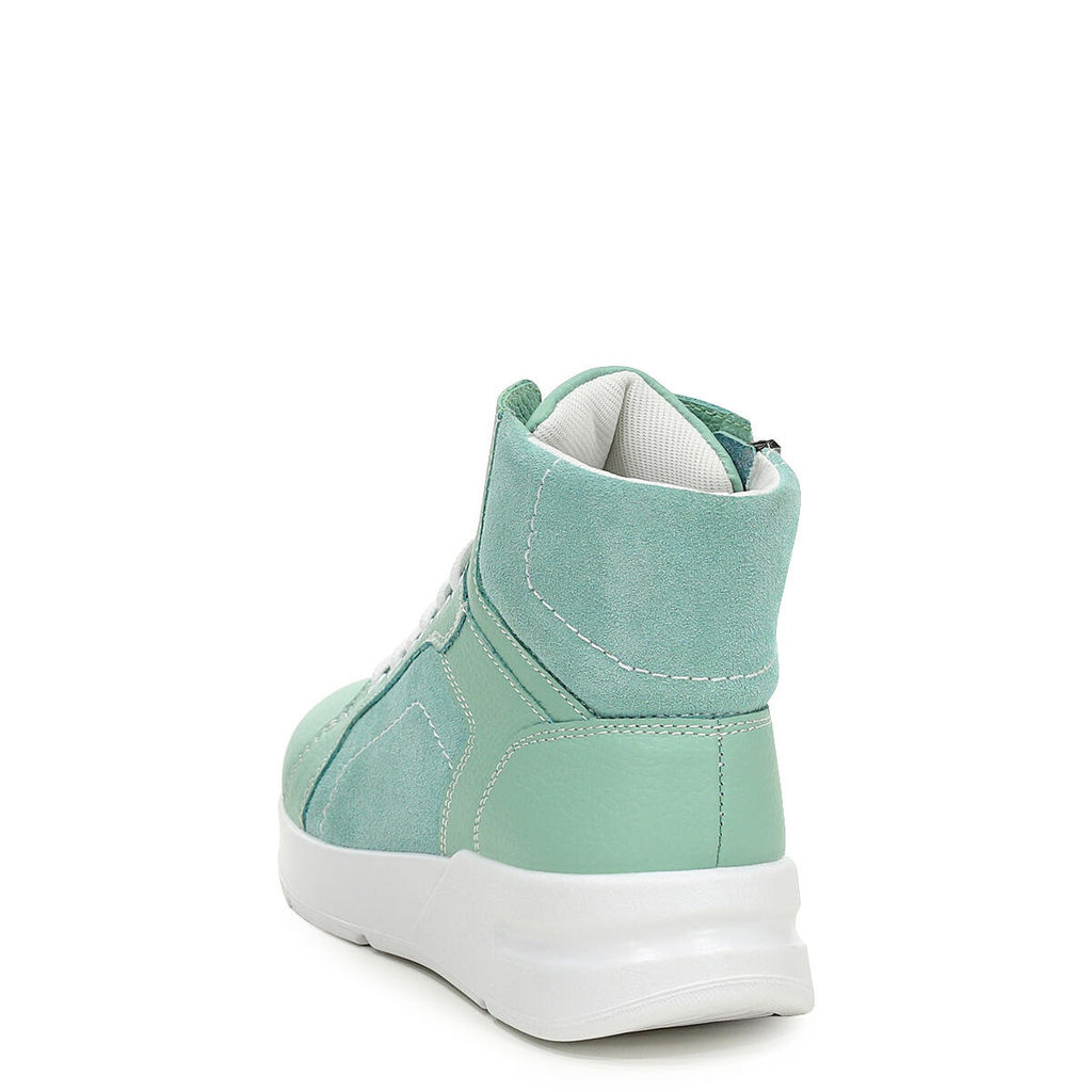 Ботинки девичьи