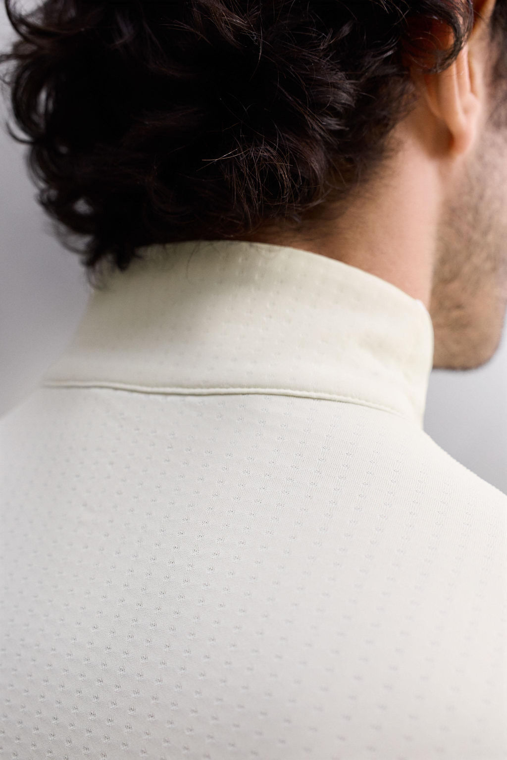 TECHNICAL QUARTER-ZIP T-SHIRT