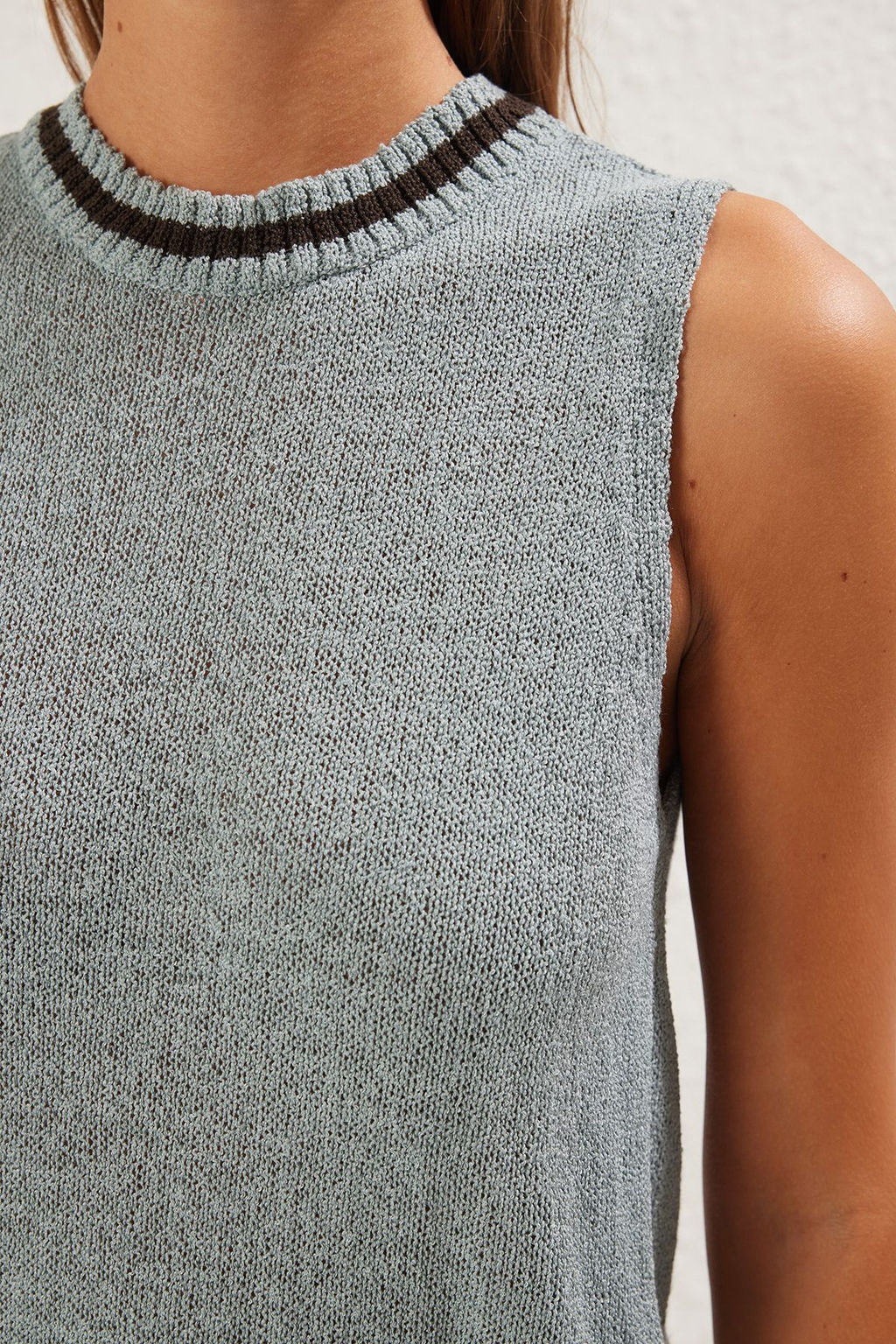 Mint Renk Bloklu Bisiklet Yaka Ince Bluz TWOSS25BZ00343 - Trendyolmilla фото 5