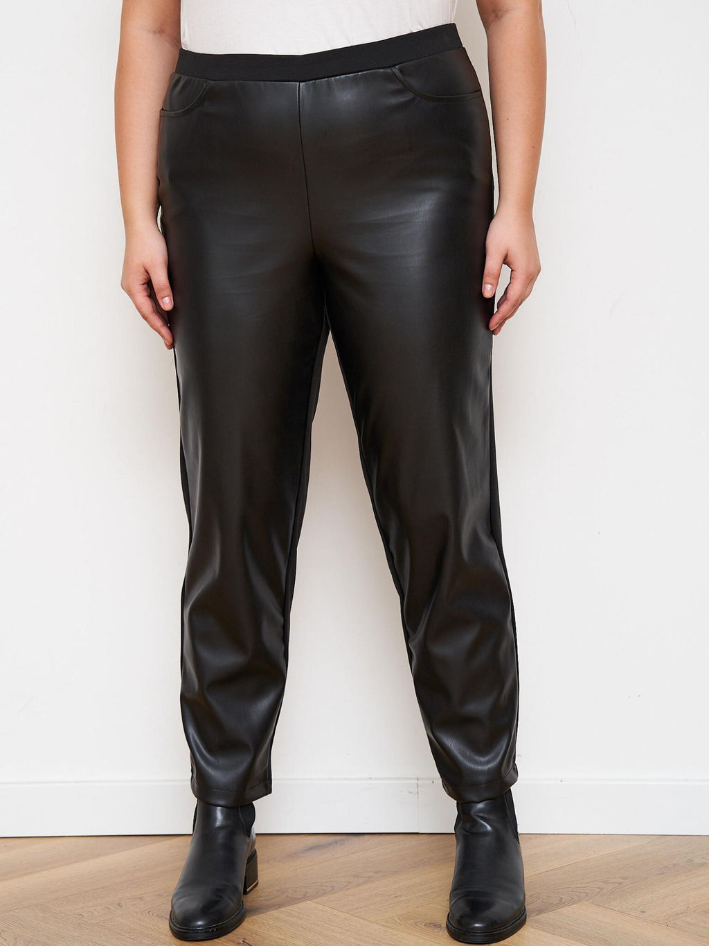 Брюки из экокожи BB00534BLK01 - Артесса фото 9