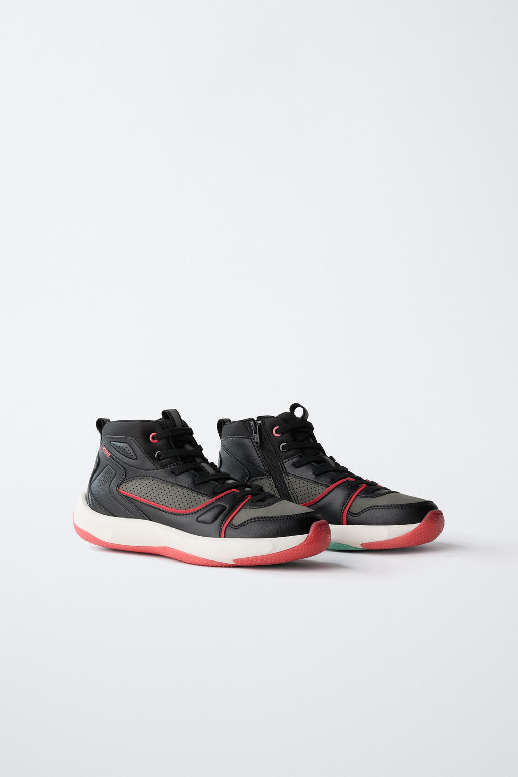 SPORTY HIGH-TOP SNEAKERS