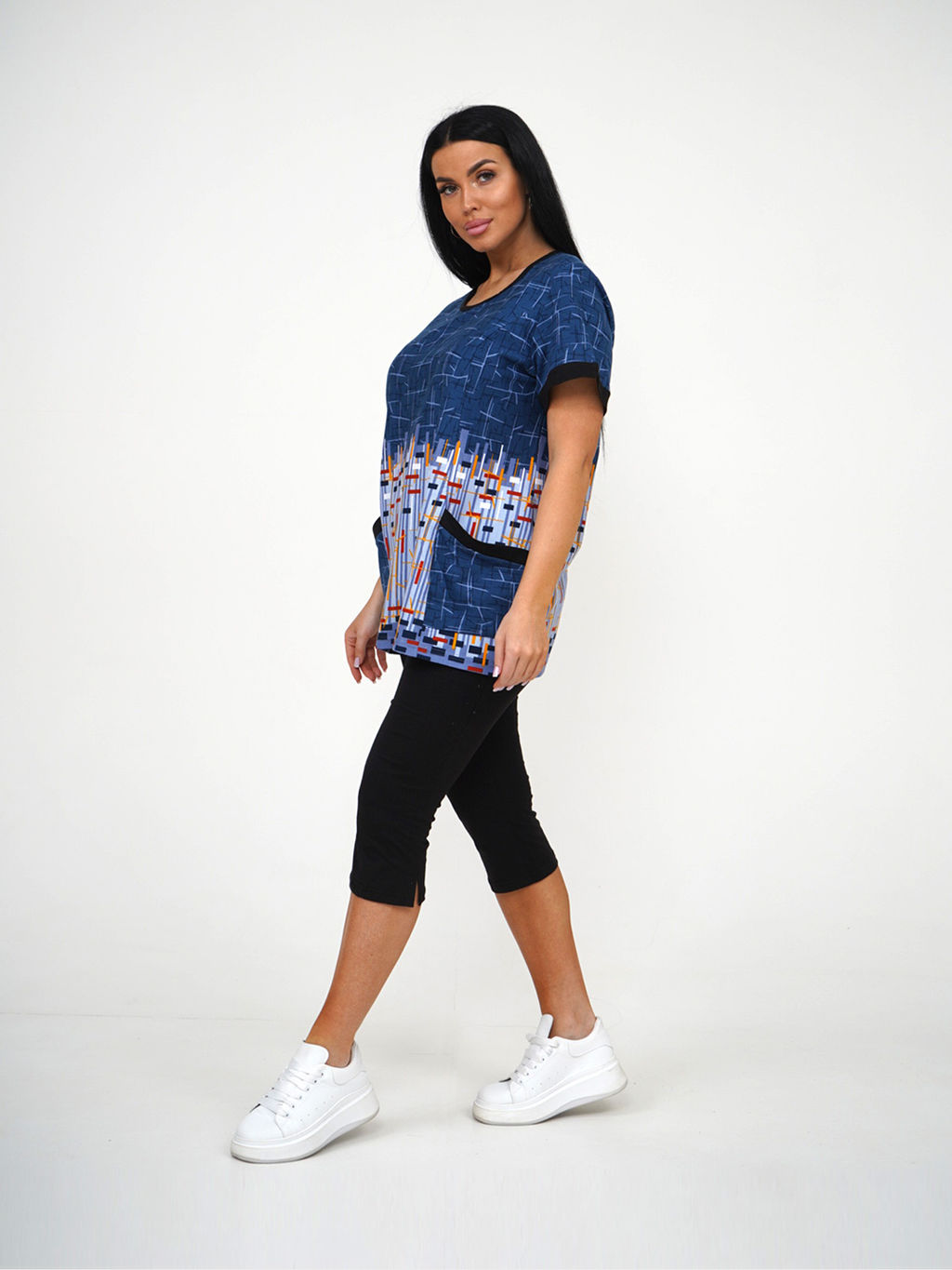 Костюм женский, цвет черный голубой