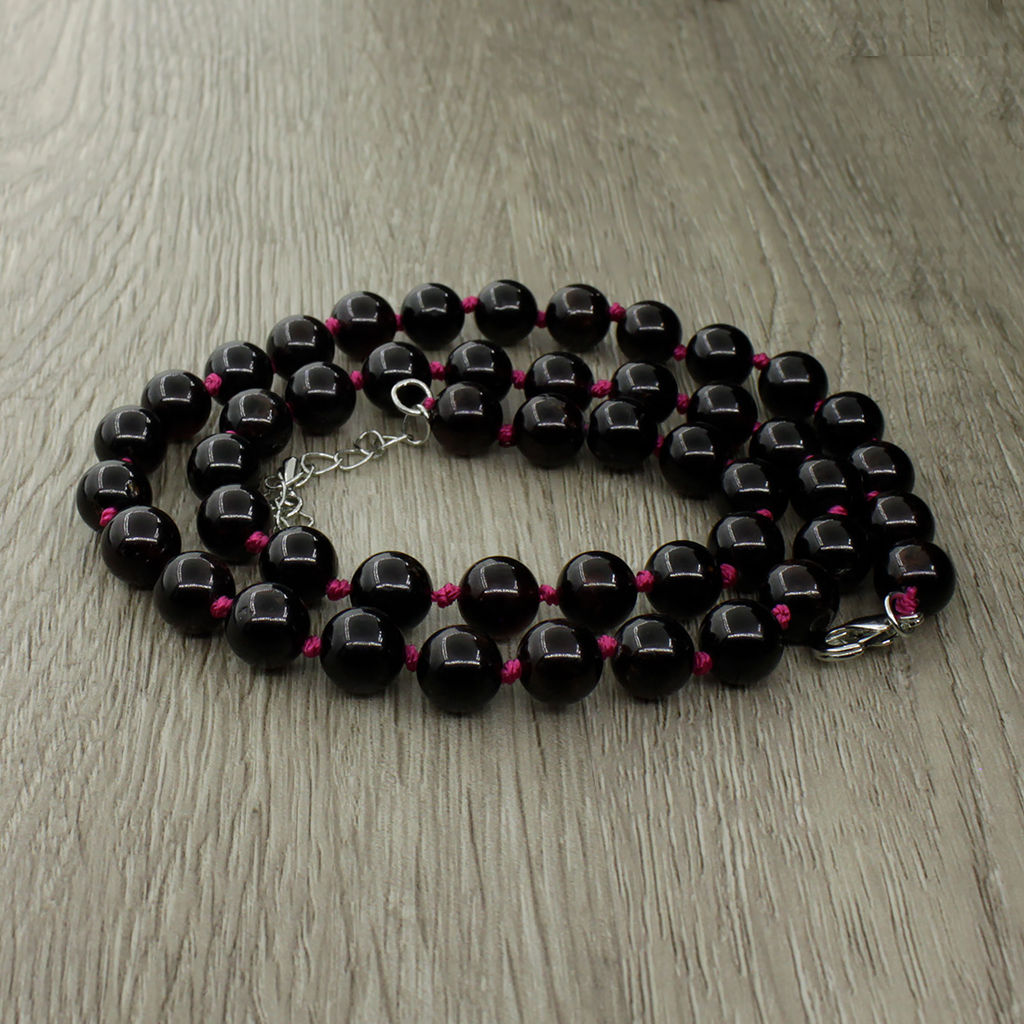 Гранат альмандин (Индия), круглые 8мм, бусы 45..50см