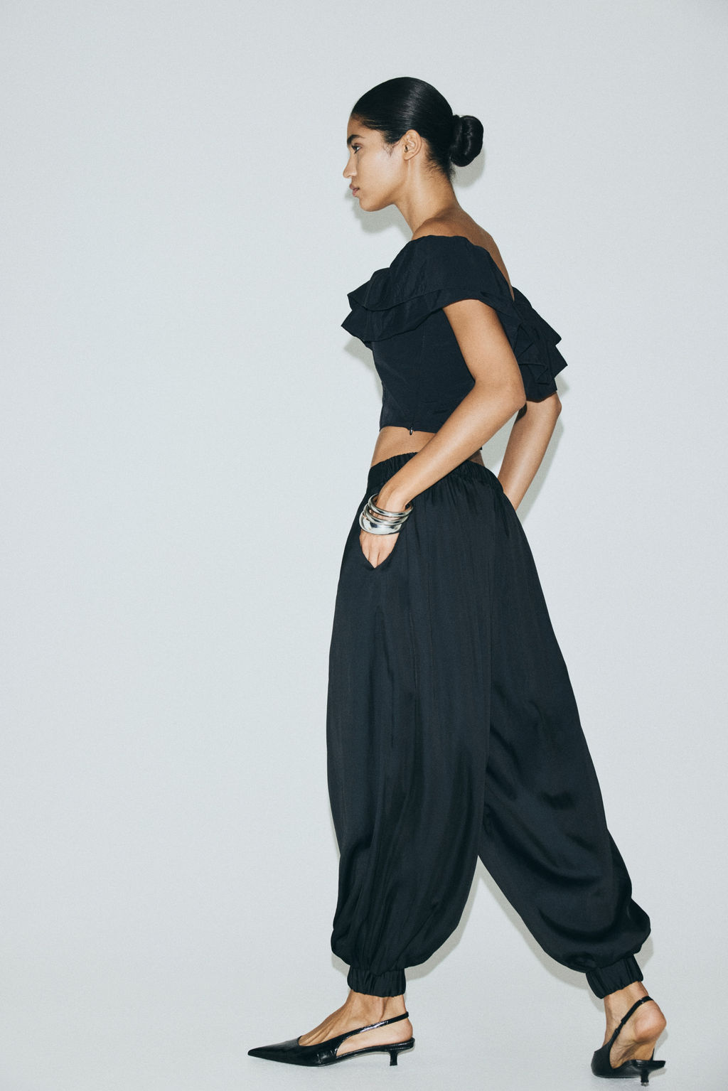 Top off-the-shoulder con ribete de volantes - H&m фото 5