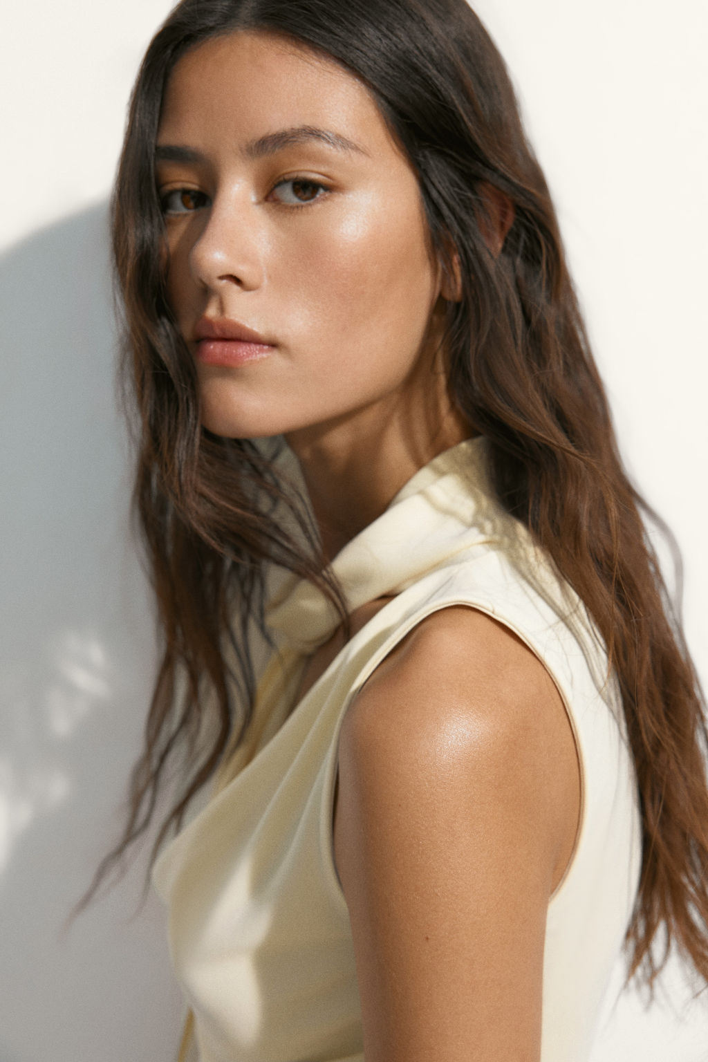 Top drapeado con detalle efecto fular - H&m фото 4