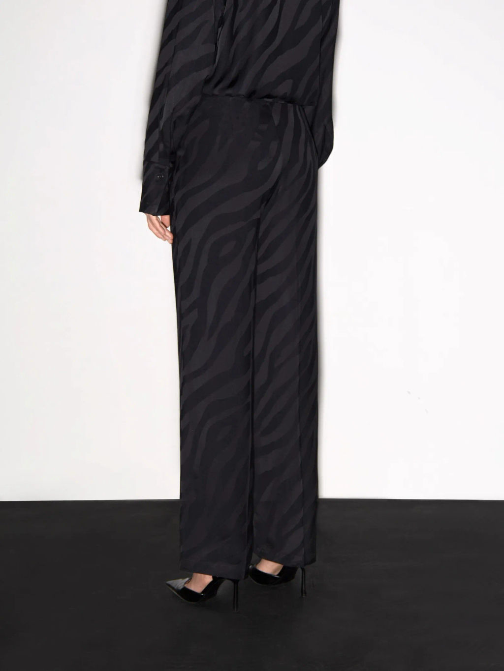 Брюки широкого кроя - Emka фото 4