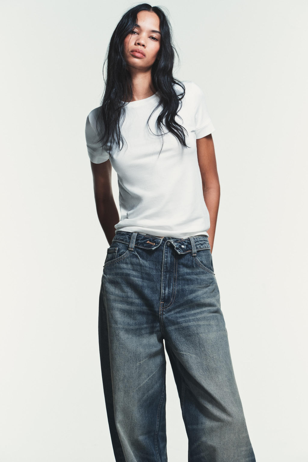 TRF FOLDED WAISTBAND MID-WAIST JEANS - Zara фото 10