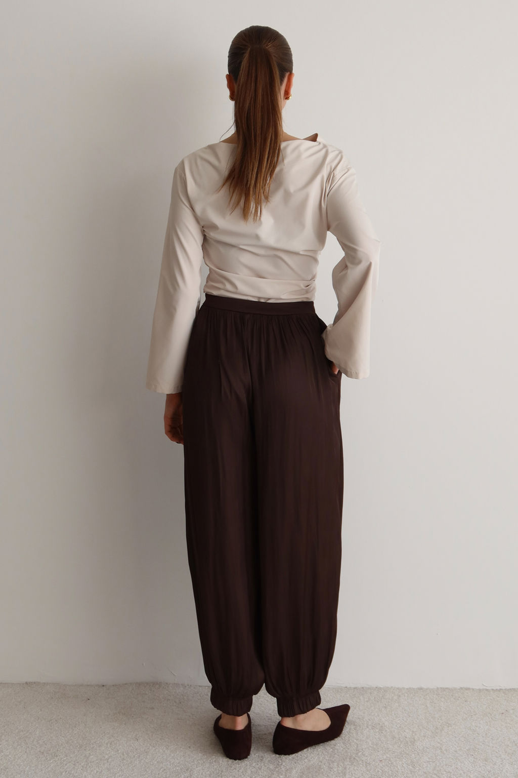 Kahverengi Saten Crushl? Salvar Pantolon TWOSS26PL00018