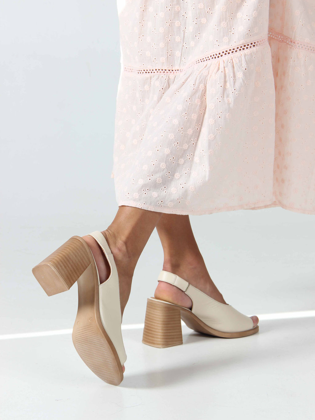 Босоножки EDART 7020.23653 be. beige