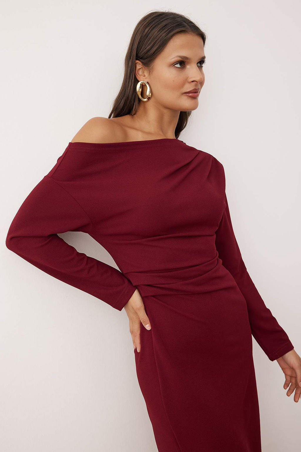 Siyah Duz Midi Asimetrik Yaka Orme Elbise TWOAW26EL00106 - Trendyolmilla фото 10