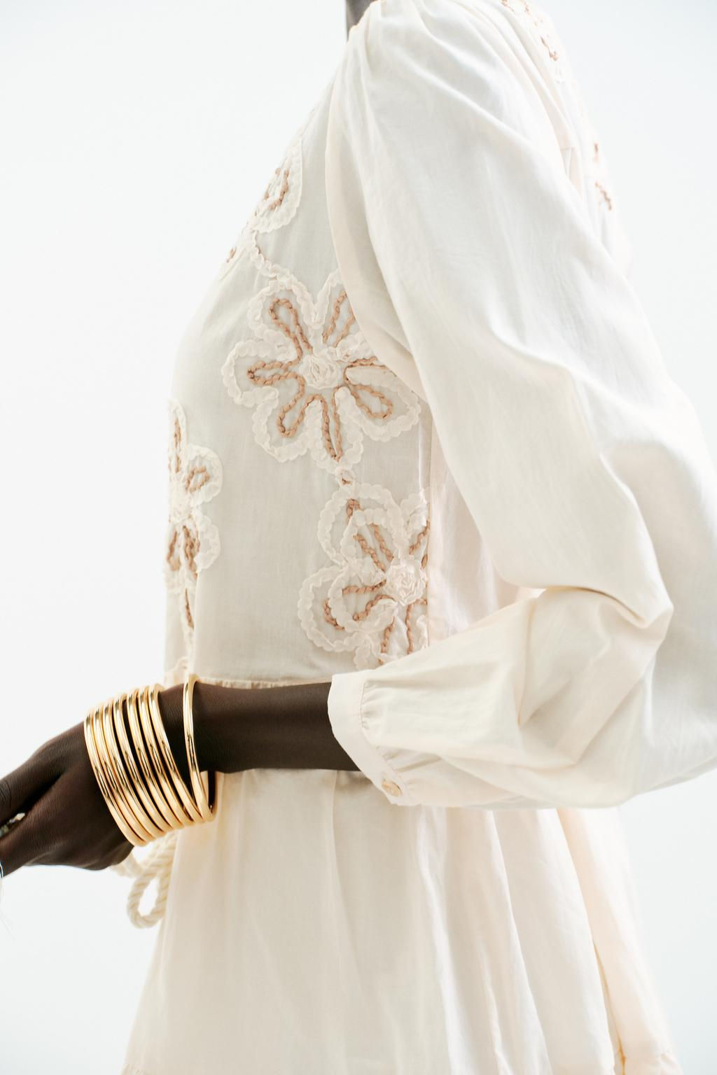 EMBROIDERED TEXTURED DRESS - Zara фото 5