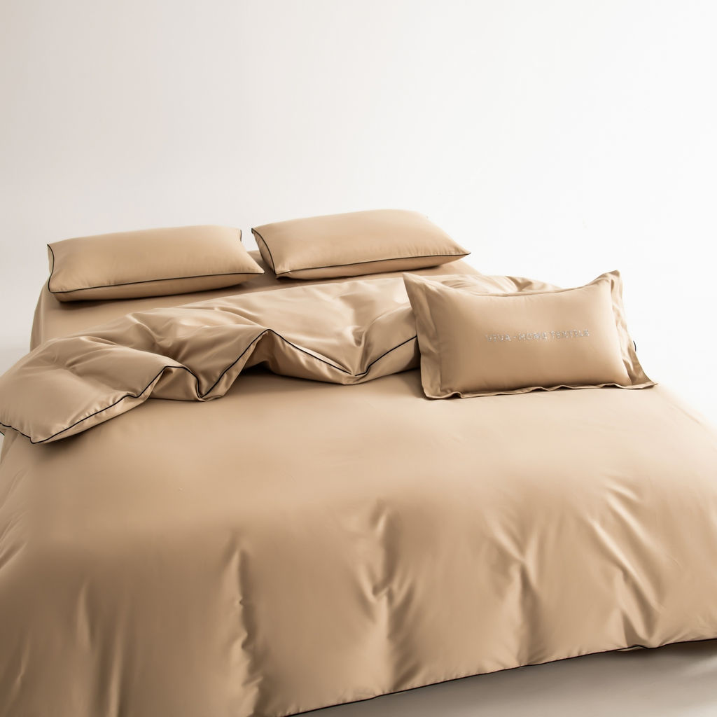 Комплект постельного белья Однотонный Сатин Элитный на резинке OCER005 180*200*30;160*200*30;140*200*30 Евро 4 Наволочки