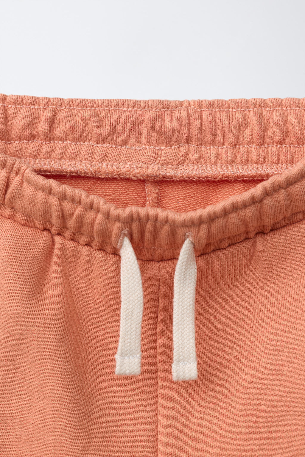 BERMUDA FELPA GARMENT DYE LOGO / Naranja - Zara фото 3