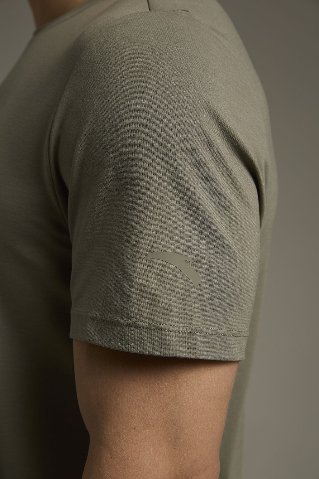 Футболка Серо-зеленый - Anta фото 5