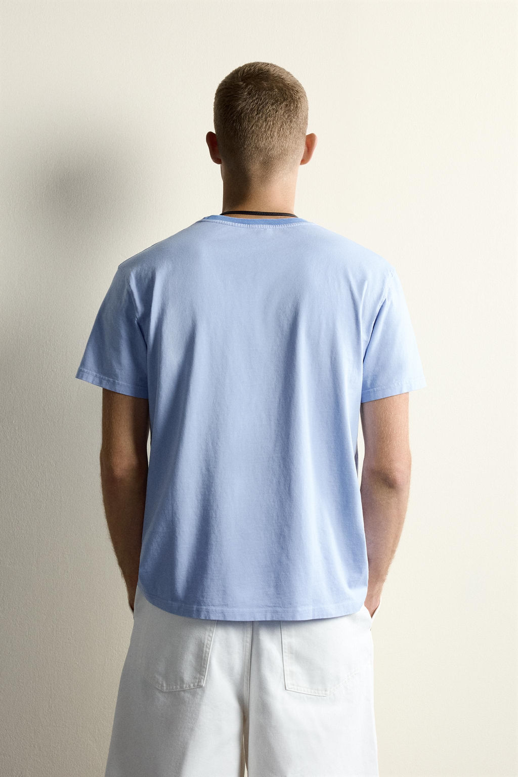 CAMISETA RELAXED FIT CUELLO CONTRASTE / CELESTE - Zara фото 3