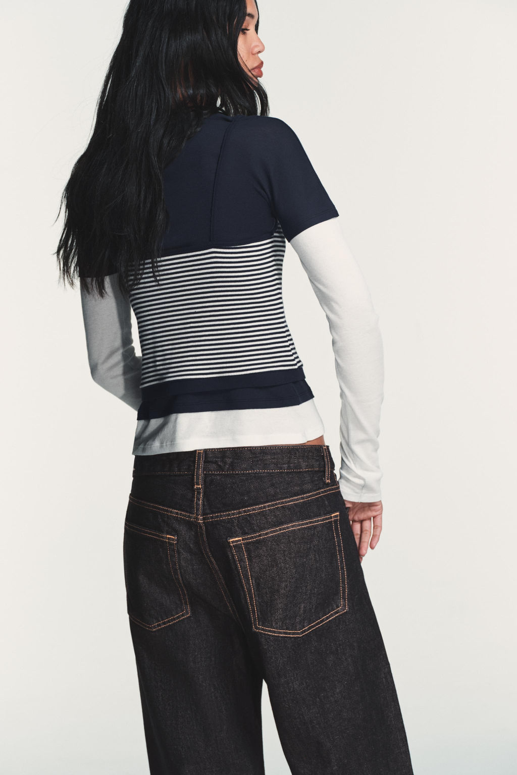 TRIPLE STRIPE EFFECT T-SHIRT - Zara фото 11