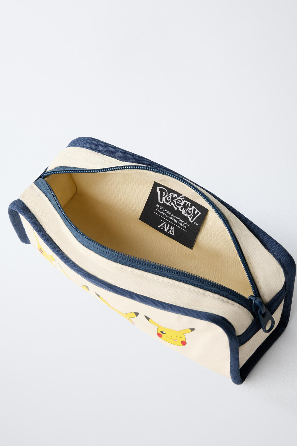 PIKACHU POK_MON  PENCIL CASE - Zara фото 4