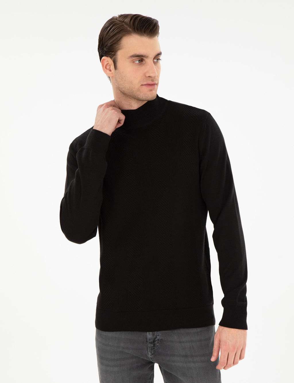 Siyah Slim Fit Kazak