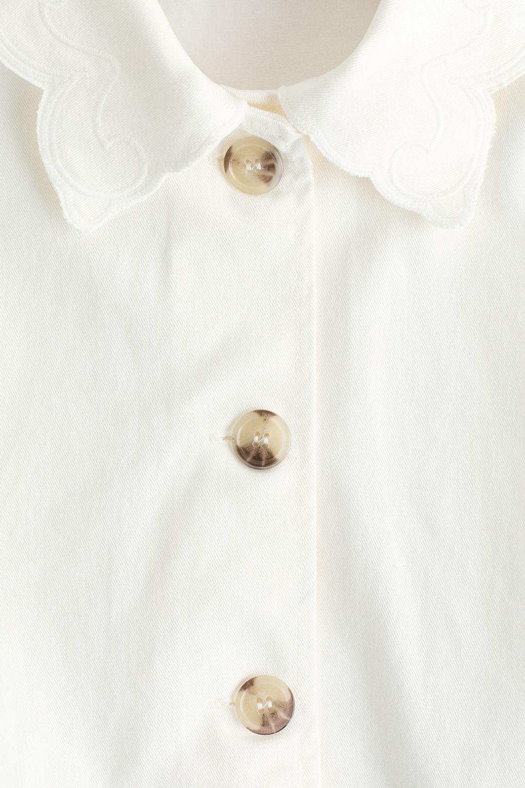 Chaqueta de sarga con bordado ingl?s - H&m фото 8
