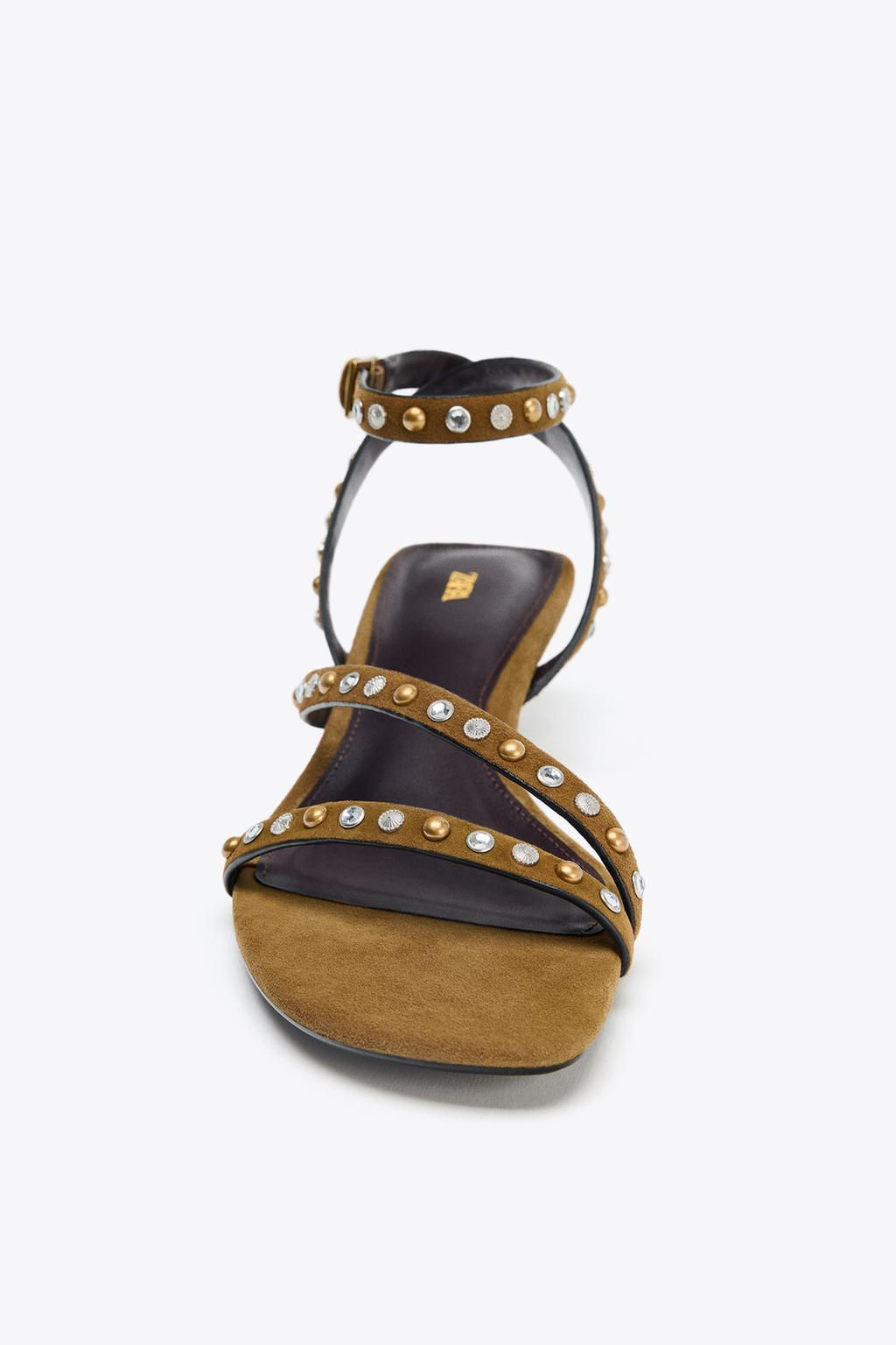 SPLIT SUEDE STUDDED KITTEN HEEL SANDALS - Zara фото 4