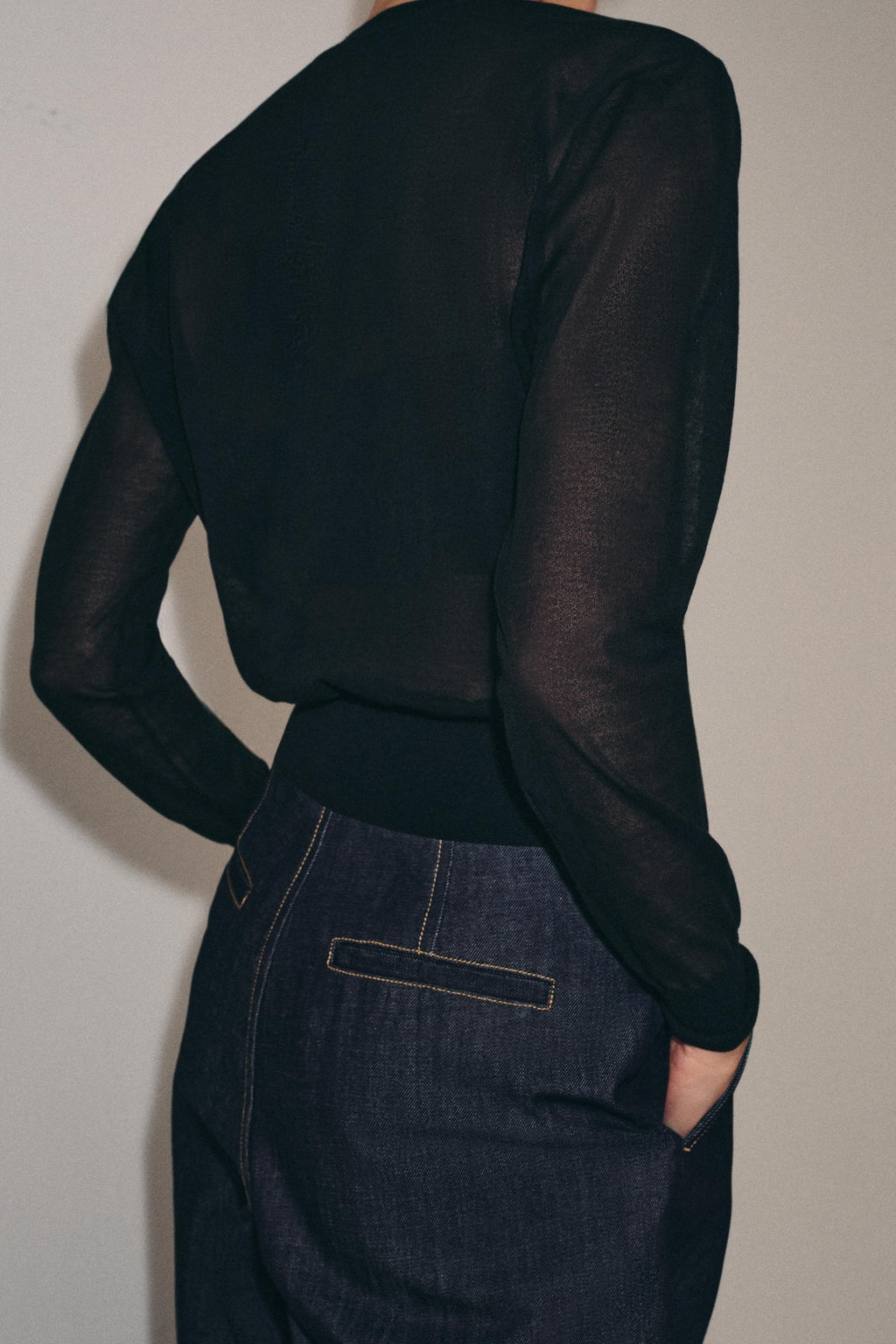 CHAQUETA PUNTO SEMITRANSPARENTE / Negro - Zara фото 3