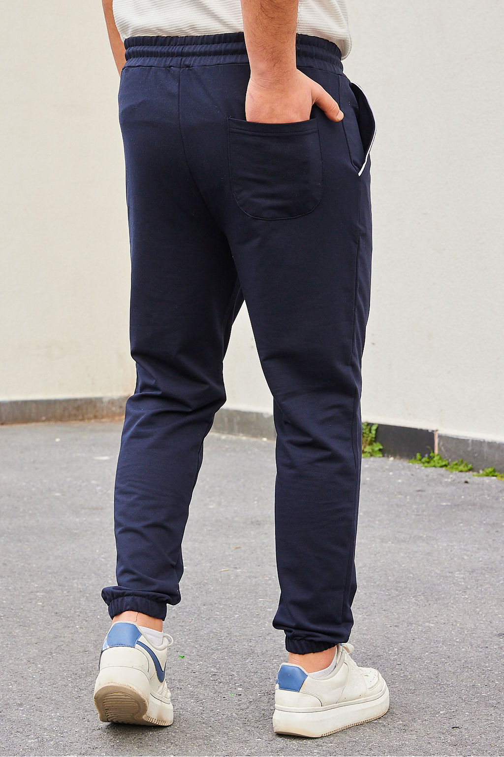 TRENDYOL MAN Lacivert Regular Fit Bask?l? Biyeli Lastik Paca Esofman Alt? TMNSS22EA0121 - Trendyolmilla фото 18